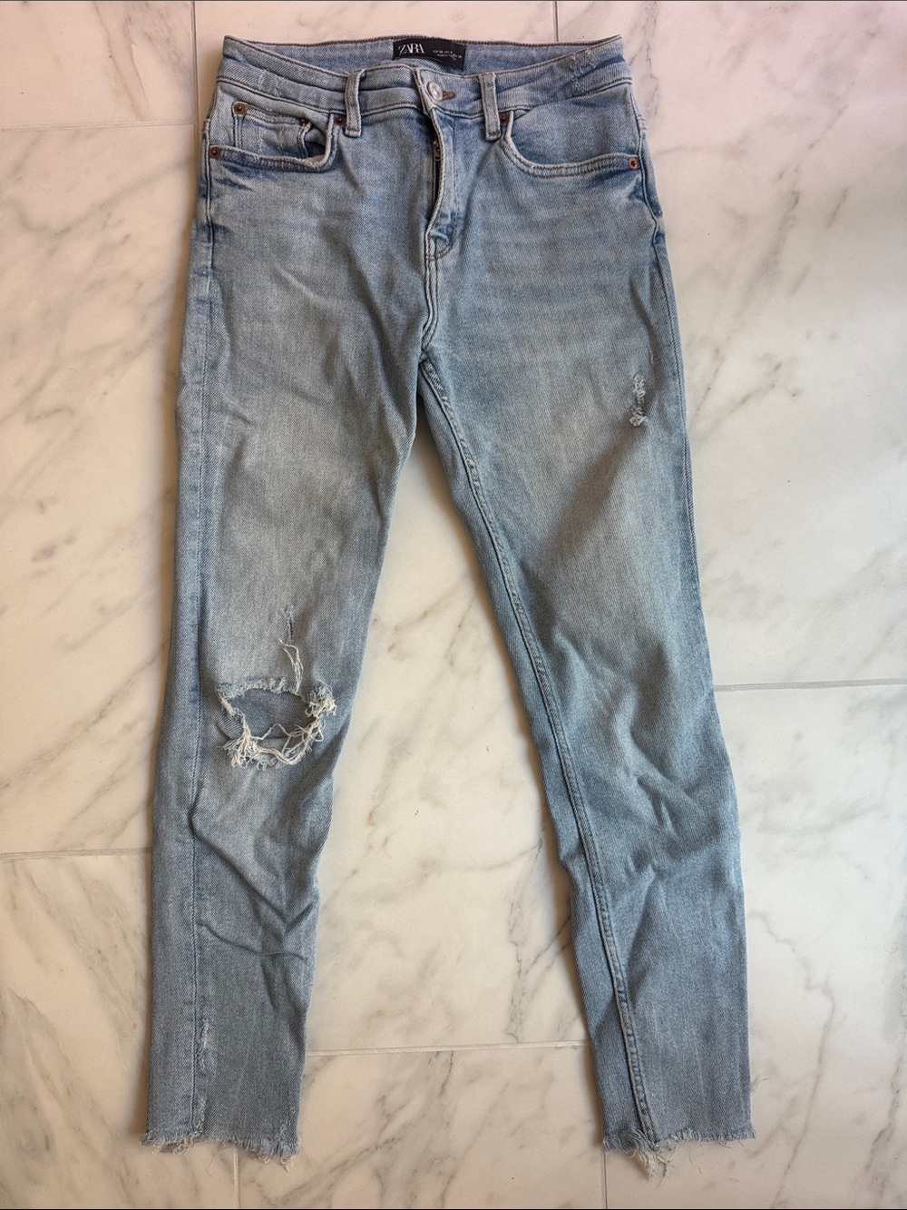 Zara Light Blue Distressed Skinny Jeans for Women size USA 6